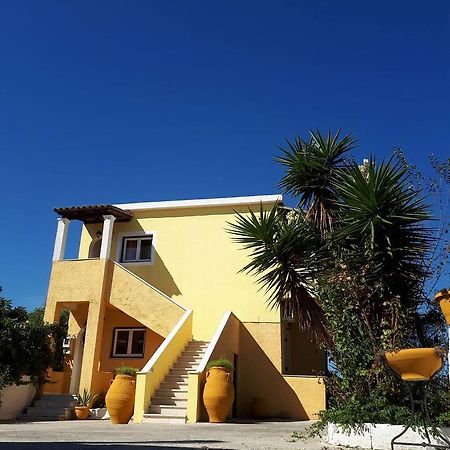 Chrysanthi Melitsa Apts. Sidari  Exterior photo
